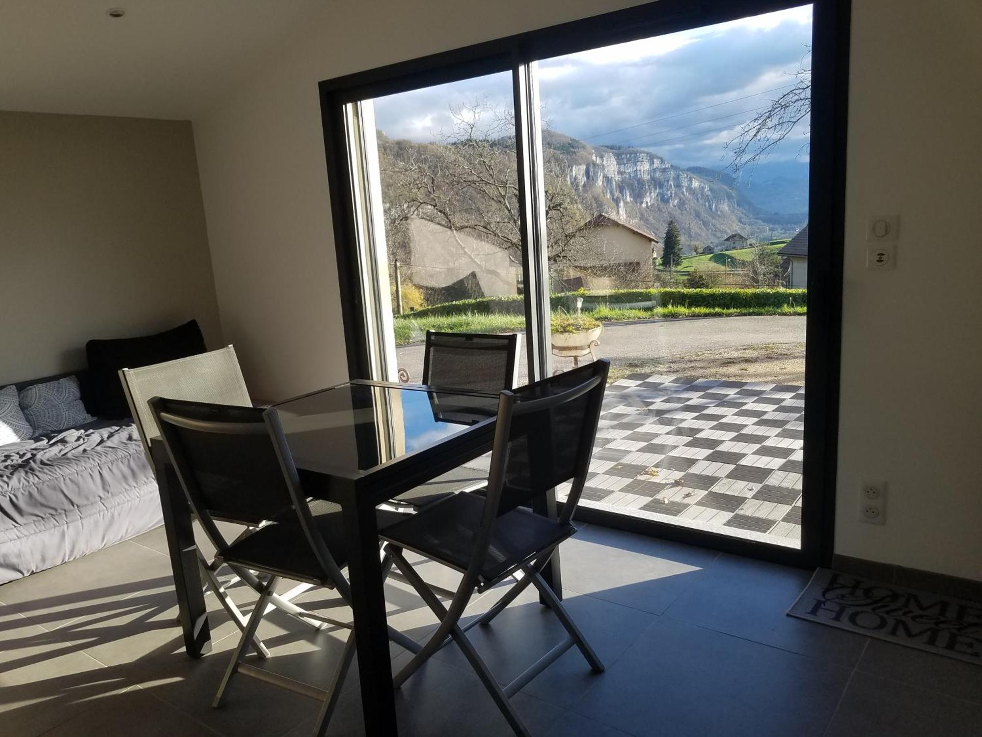 Un Pied Devant L'autre Sainte-Marie-D'Alvey